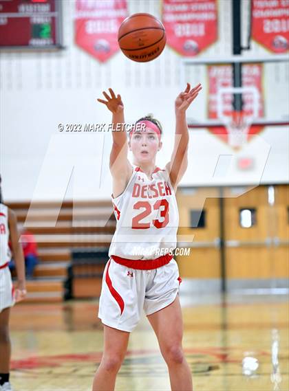 Thumbnail 1 in JV: Highland Regional @ Delsea photogallery.