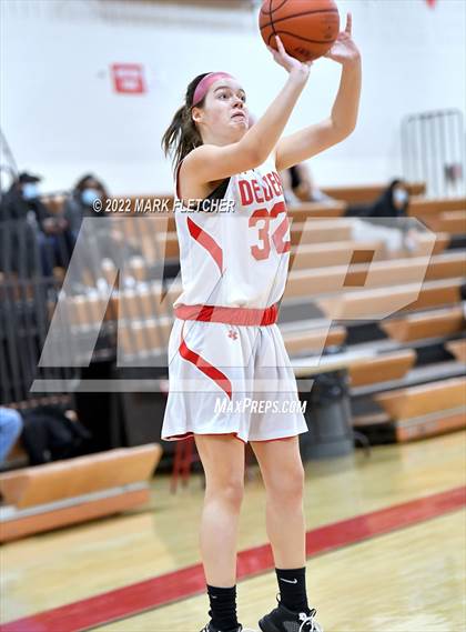 Thumbnail 1 in JV: Highland Regional @ Delsea photogallery.