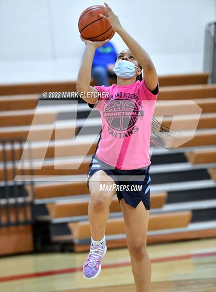 Thumbnail 2 in JV: Highland Regional @ Delsea photogallery.