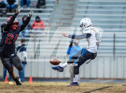 Thumbnail 2 in George Washington @  Lord Botetourt photogallery.