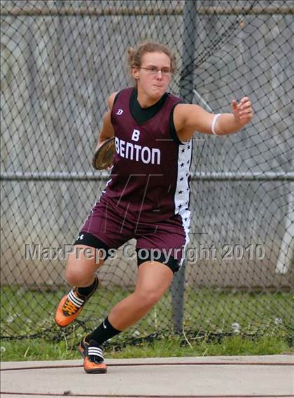 Thumbnail 2 in Don Webb Invitational photogallery.