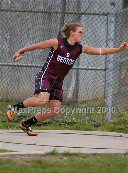 Thumbnail 2 in Don Webb Invitational photogallery.