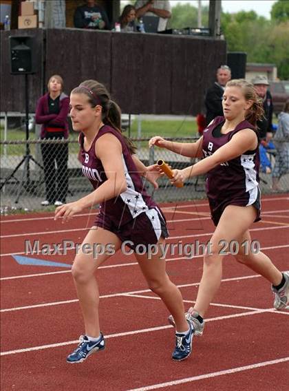 Thumbnail 1 in Don Webb Invitational photogallery.