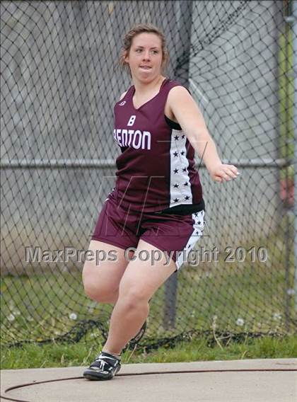 Thumbnail 2 in Don Webb Invitational photogallery.