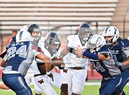 Thumbnail 3 in Denver West vs Lincoln photogallery.