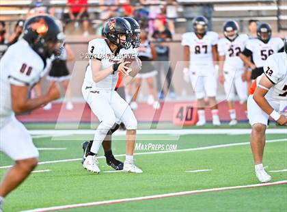 Thumbnail 3 in Denver West vs Lincoln photogallery.