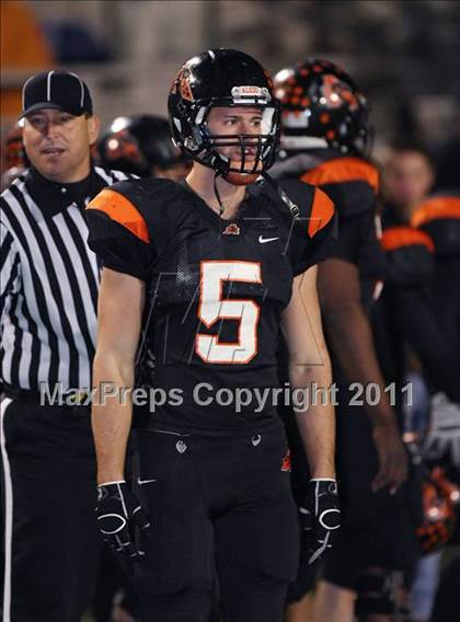 Thumbnail 1 in Corsicana vs. Aledo (4A Division ll Semifinal) photogallery.