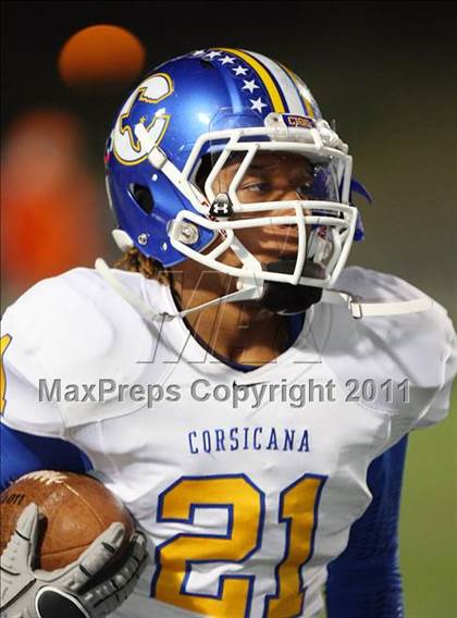Thumbnail 1 in Corsicana vs. Aledo (4A Division ll Semifinal) photogallery.