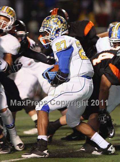 Thumbnail 1 in Corsicana vs. Aledo (4A Division ll Semifinal) photogallery.