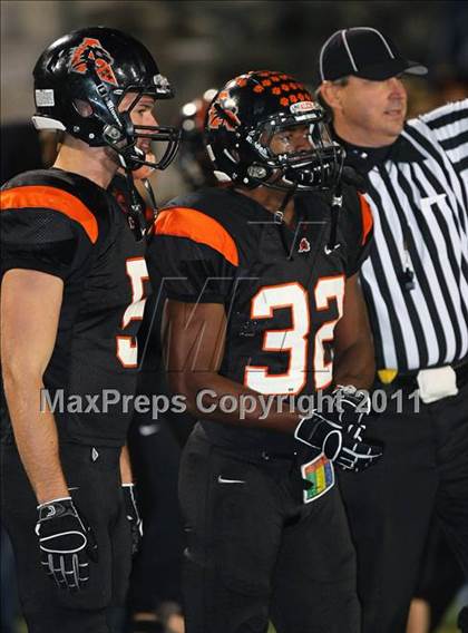 Thumbnail 2 in Corsicana vs. Aledo (4A Division ll Semifinal) photogallery.