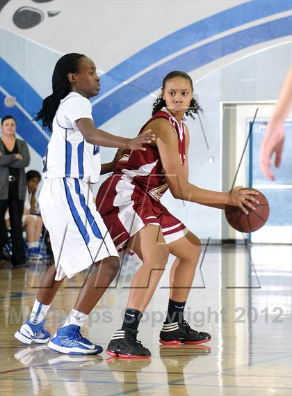 Thumbnail 2 in McClatchy vs. Capital Christian (Lady Bulldog Winter Classic) photogallery.