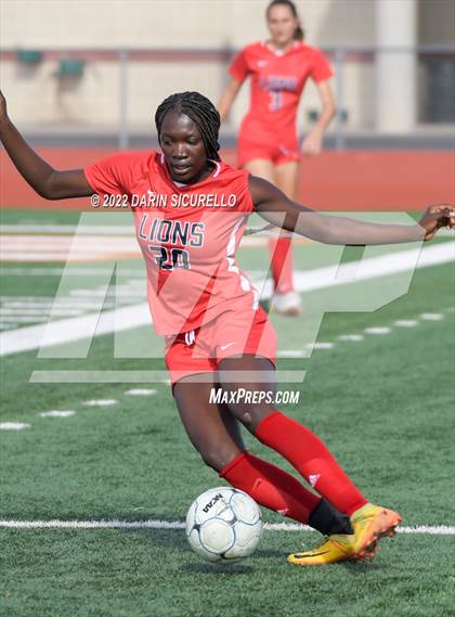 Thumbnail 2 in Desert Mountain vs Liberty (Coyote Classic Soccer Tournament) photogallery.