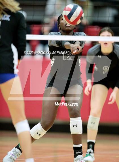 Thumbnail 2 in Plano West vs Guyer (UIL 6A Quarterfinal Playoff) photogallery.