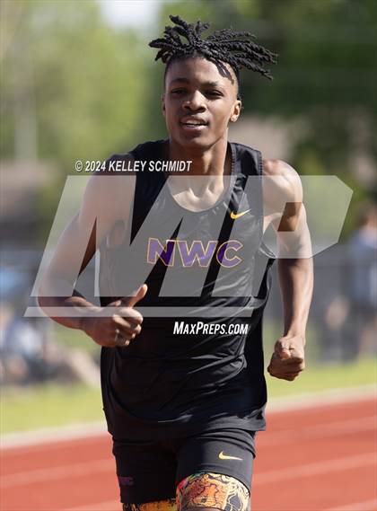 Thumbnail 2 in Weatherford Eagle Invitational (Track Events) photogallery.