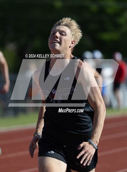 Thumbnail 1 in Weatherford Eagle Invitational (Track Events) photogallery.