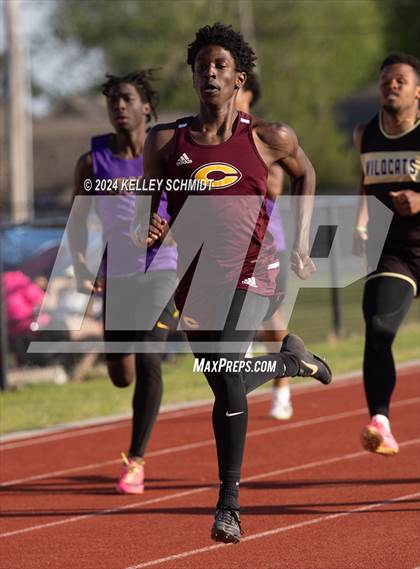 Thumbnail 3 in Weatherford Eagle Invitational (Track Events) photogallery.
