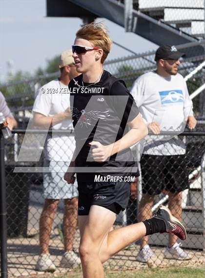 Thumbnail 2 in Weatherford Eagle Invitational (Track Events) photogallery.