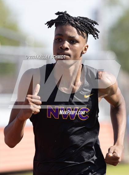 Thumbnail 1 in Weatherford Eagle Invitational (Track Events) photogallery.