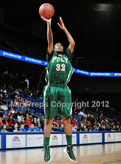 Thumbnail 3 in Mater Dei vs. Long Beach Poly (CIF D1 SoCal Regional Final) photogallery.