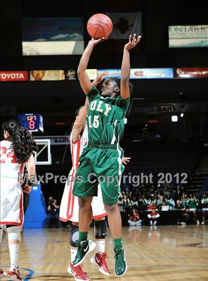 Thumbnail 3 in Mater Dei vs. Long Beach Poly (CIF D1 SoCal Regional Final) photogallery.
