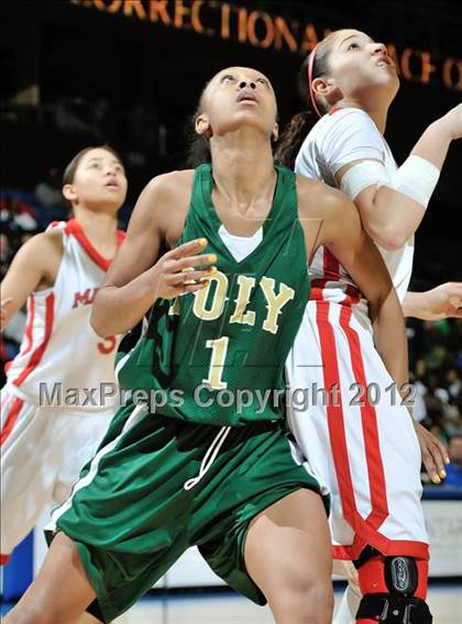 Thumbnail 1 in Mater Dei vs. Long Beach Poly (CIF D1 SoCal Regional Final) photogallery.