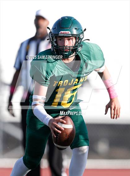 Thumbnail 2 in FR: Hayward @ Castro Valley photogallery.