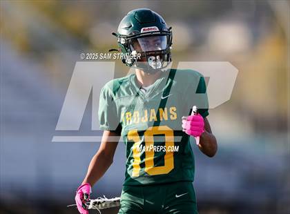 Thumbnail 1 in FR: Hayward @ Castro Valley photogallery.