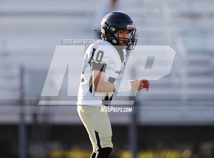 Thumbnail 1 in FR: Hayward @ Castro Valley photogallery.