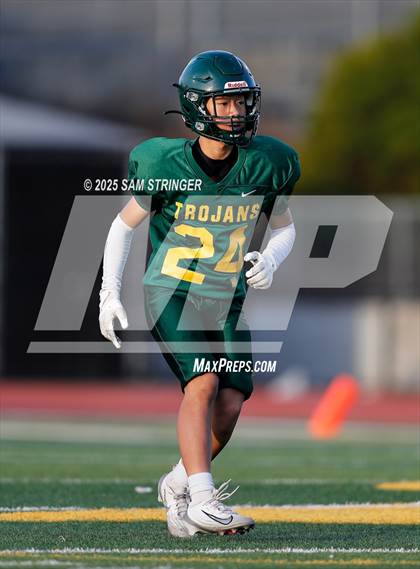 Thumbnail 1 in FR: Hayward @ Castro Valley photogallery.