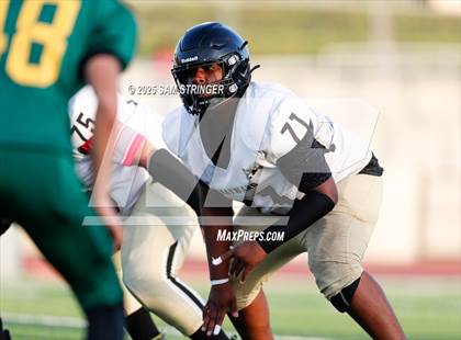 Thumbnail 1 in FR: Hayward @ Castro Valley photogallery.