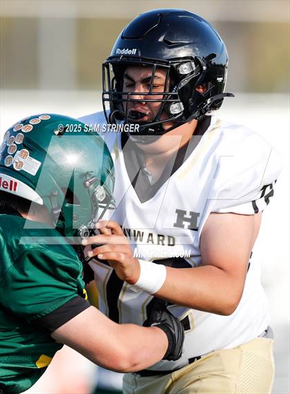 Thumbnail 3 in FR: Hayward @ Castro Valley photogallery.