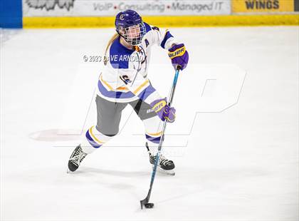 Thumbnail 2 in Yarmouth/Freeport vs. Cheverus/Kennebunk/OldOrchard/Windham (MPA State Final) photogallery.