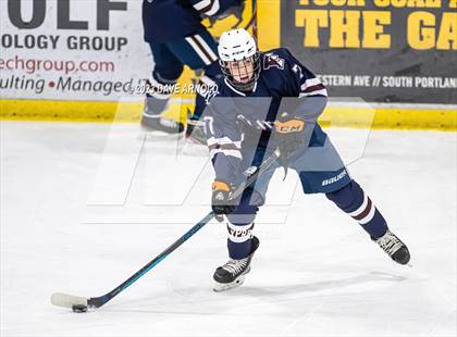 Thumbnail 1 in Yarmouth/Freeport vs. Cheverus/Kennebunk/OldOrchard/Windham (MPA State Final) photogallery.