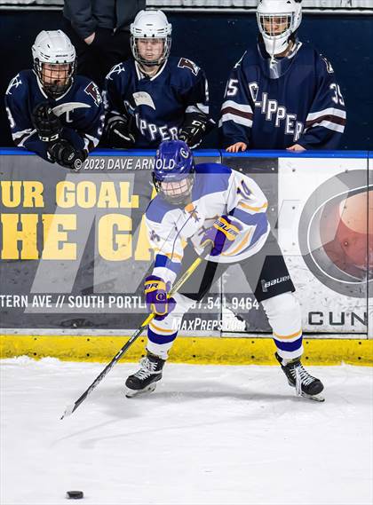 Thumbnail 3 in Yarmouth/Freeport vs. Cheverus/Kennebunk/OldOrchard/Windham (MPA State Final) photogallery.