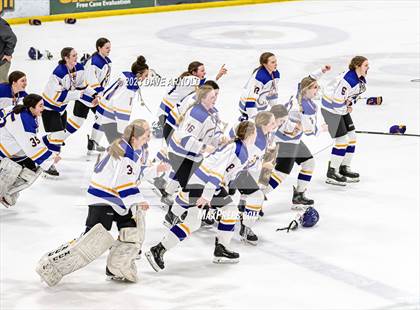 Thumbnail 2 in Yarmouth/Freeport vs. Cheverus/Kennebunk/OldOrchard/Windham (MPA State Final) photogallery.