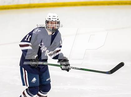 Thumbnail 3 in Yarmouth/Freeport vs. Cheverus/Kennebunk/OldOrchard/Windham (MPA State Final) photogallery.