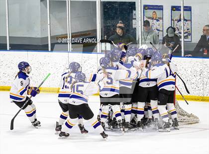Thumbnail 1 in Yarmouth/Freeport vs. Cheverus/Kennebunk/OldOrchard/Windham (MPA State Final) photogallery.