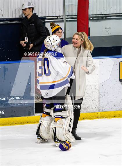 Thumbnail 2 in Yarmouth/Freeport vs. Cheverus/Kennebunk/OldOrchard/Windham (MPA State Final) photogallery.