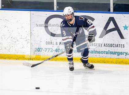 Thumbnail 3 in Yarmouth/Freeport vs. Cheverus/Kennebunk/OldOrchard/Windham (MPA State Final) photogallery.