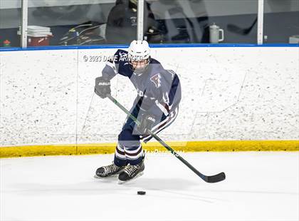 Thumbnail 3 in Yarmouth/Freeport vs. Cheverus/Kennebunk/OldOrchard/Windham (MPA State Final) photogallery.
