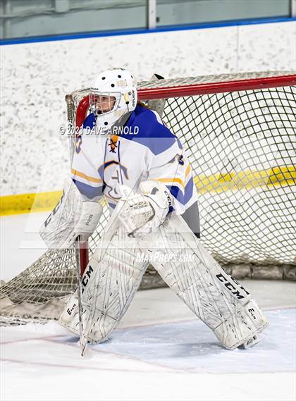 Thumbnail 2 in Yarmouth/Freeport vs. Cheverus/Kennebunk/OldOrchard/Windham (MPA State Final) photogallery.