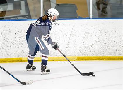 Thumbnail 1 in Yarmouth/Freeport vs. Cheverus/Kennebunk/OldOrchard/Windham (MPA State Final) photogallery.