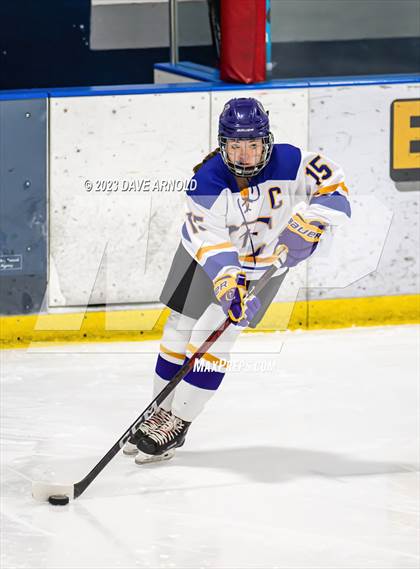 Thumbnail 1 in Yarmouth/Freeport vs. Cheverus/Kennebunk/OldOrchard/Windham (MPA State Final) photogallery.