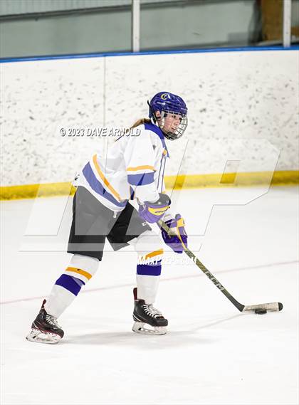 Thumbnail 3 in Yarmouth/Freeport vs. Cheverus/Kennebunk/OldOrchard/Windham (MPA State Final) photogallery.