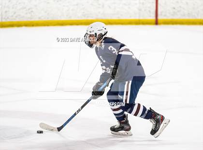 Thumbnail 3 in Yarmouth/Freeport vs. Cheverus/Kennebunk/OldOrchard/Windham (MPA State Final) photogallery.