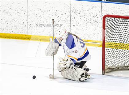 Thumbnail 1 in Yarmouth/Freeport vs. Cheverus/Kennebunk/OldOrchard/Windham (MPA State Final) photogallery.