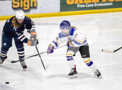 Thumbnail 1 in Yarmouth/Freeport vs. Cheverus/Kennebunk/OldOrchard/Windham (MPA State Final) photogallery.