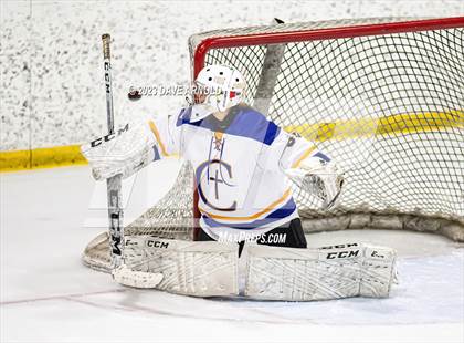 Thumbnail 1 in Yarmouth/Freeport vs. Cheverus/Kennebunk/OldOrchard/Windham (MPA State Final) photogallery.
