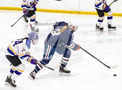 Thumbnail 1 in Yarmouth/Freeport vs. Cheverus/Kennebunk/OldOrchard/Windham (MPA State Final) photogallery.