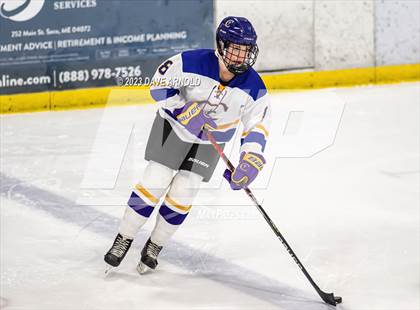 Thumbnail 3 in Yarmouth/Freeport vs. Cheverus/Kennebunk/OldOrchard/Windham (MPA State Final) photogallery.